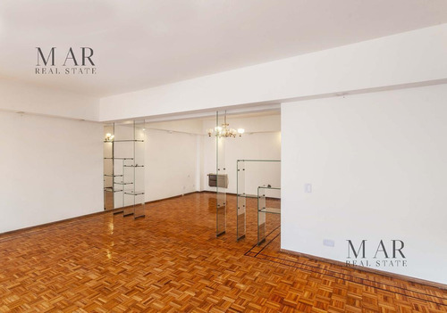 Imagen 14 de 30 de Imponente Departamento En Venta. 4 Dor. 2 Dep. 2 Cocheras. Baulera