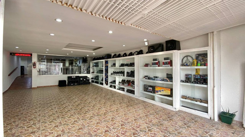 Imagen 5 de 10 de Y.r. Edificio Comercial Y Residencial Barrio El Carmen