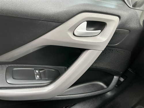 Peugeot 208 1.6 Active