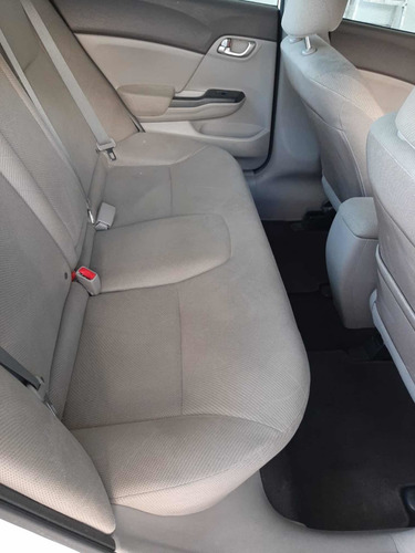Imagen 6 de 10 de Honda Civic 2012 Dmt Lx Sedan At