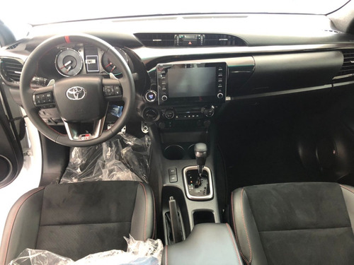 Imagen 4 de 12 de Toyota Hilux