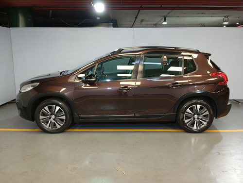 Peugeot 2008 1.6 Feline