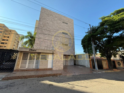 Aat-002 Zona Norte Apartamento Urbanización Zapara Ii