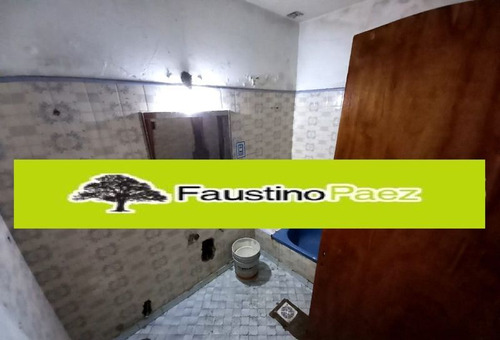 Casa En Venta En Mataderos