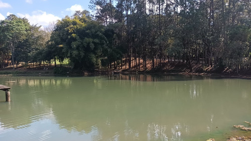 Vendo Ou Permuto - Terreno Em Araçariguama / Condomínio Fechado De Chácaras C/ Segurança 24 Horas / 100% Limpo / Sem Nenhuma Árvore - Pronto P/ Construir / 40 Minutos Da Marginal Pinheiros De Sp
