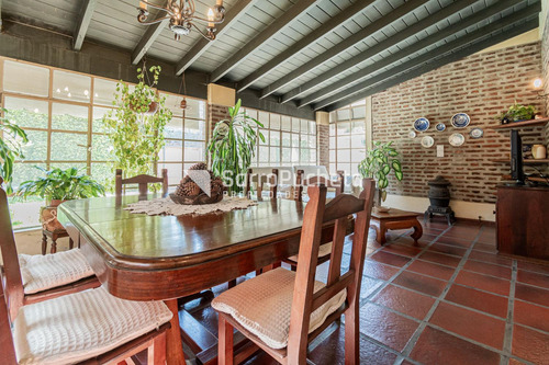 Venta Casa 5 Ambientes En Haedo Sur