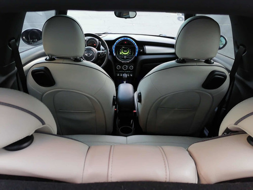 Imagen 7 de 12 de Mini Cooper S 2.0 Hot Chili 5 Puertas At 2016