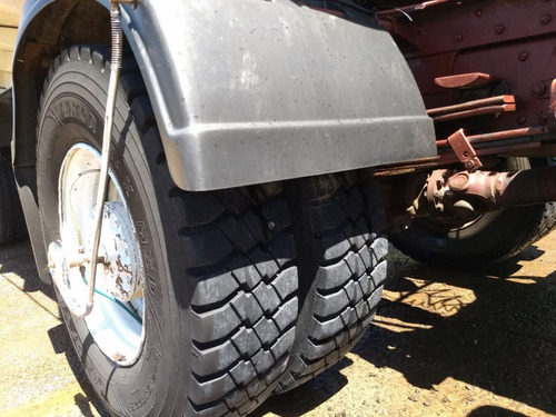 Mercedes 1934 (1990) + Carreta Pastre (1994)