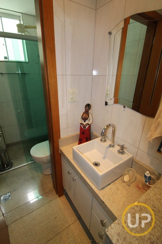 Imagem 4 de 15 de Casa Em Santa Amélia - Belo Horizonte, Mg - 2431