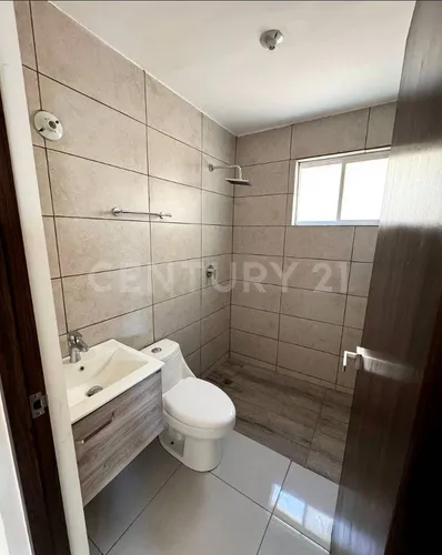 Casa En Venta En Col. El Roble En San Nicolas De Los Garza