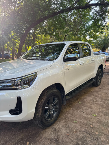 Toyota Hilux Pick-up 2.8 Cd Srv 177cv 4x2 At