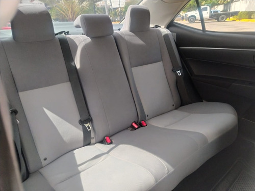 Imagen 8 de 12 de Toyota Corolla