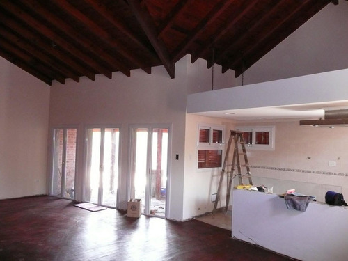 Imagen 6 de 10 de Linda Casa En Calle 3 E/ 102 Bis Y 102.