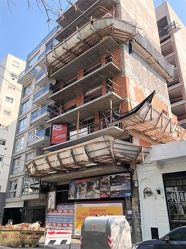 Venta - Departamento 3 Ambientes C/balcón En 10° Piso - Palermo Hollywood - Amplia Financiación