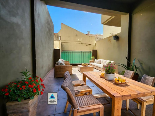 Venta. Departamento Monoambiente Con Balcón Terraza En Caballito.