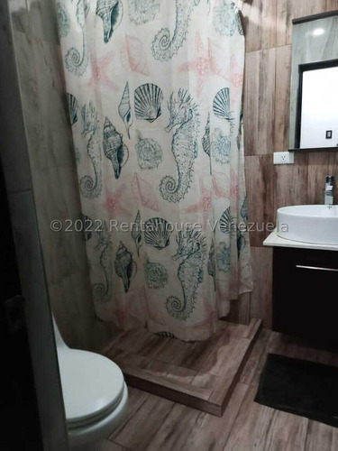 Imagen 11 de 15 de Rentahouse: Vende Casa En Puerta Maraven Con Piscina, En Punto Fijo, Estado Falcon.#23-7623