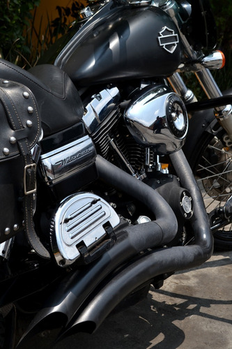 Imagen 3 de 15 de Espectacular Wide Glide Dyna 1584 Harley Con Extras 6 Vel.