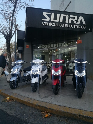 Imagen 23 de 25 de Moto Electrica Scooter Leo Sunra 2022 0 Km No Spy No Lucky