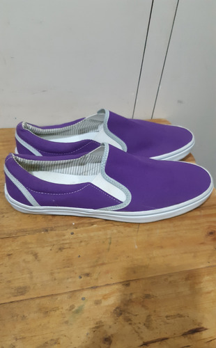 Zapatillas Cara Cruz (Usado)