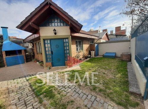 Casa En Venta En Neuquén