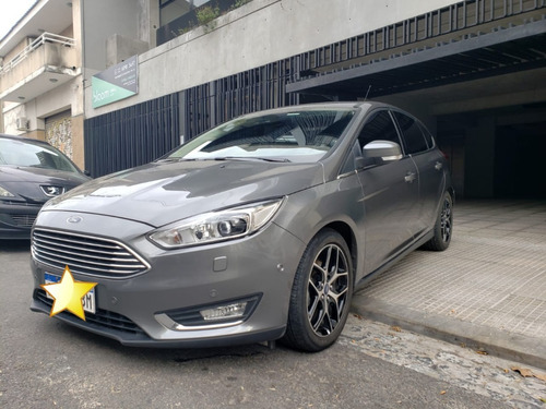 Ford Focus Titanium At 5p 2016 Gris Oscuro, Excelente Estado