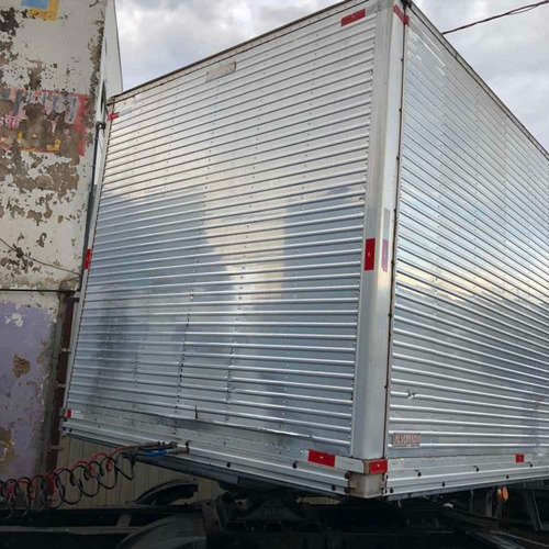 Carreta Baú Randon 3 Eixosc/peneus Suspensor M/conservada.