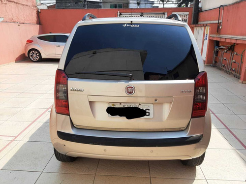 Imagem 3 de 14 de Fiat Idea 2009 1.4 Elx Flex 5p