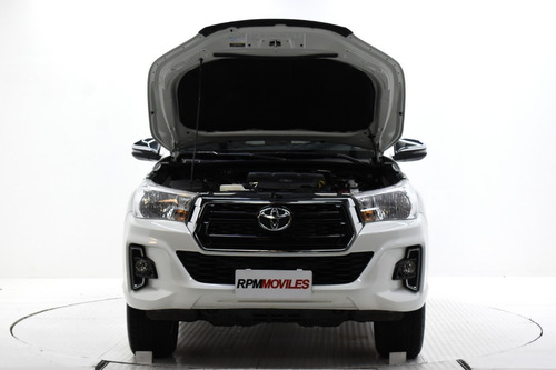 Toyota Hilux Srv 4x4 Automatica 2.8tdi 2019 Rpm Moviles