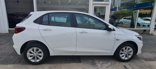 Imagen 4 de 15 de Nuevo Chevrolet Onix Ltz 1.0 Turbo Automatico 0km 2022 P5 ##
