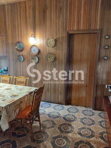 Venta Casa 4 Dormitorios, Playa Mansa, Punta Del Este- Ref: 1384