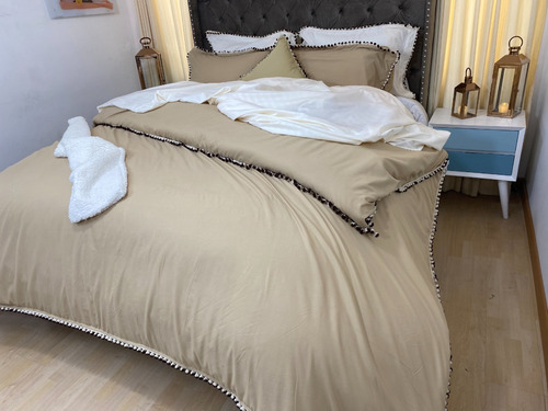 Imagen 3 de 5 de Funda Para Plumón Tipo Duvet Doble Con Borlas Camel