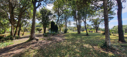 Imagem 13 de 14 de Atibaia - Lotes C/ 255m² Planos C/escritura Aceita Carro.