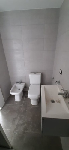 Imagen 2 de 12 de Departamento En Venta De 1 Dormitorio En Villa Crespo