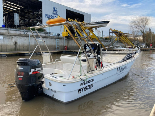 Imagen 3 de 10 de Lancha Regnicoli Marea 630 Con Suzuki 140hp 4 Tiempos