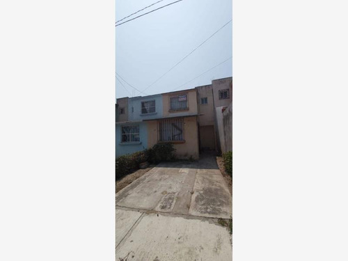 Imagen 1 de 7 de Casa Sola En Venta Condado Valle Dorado