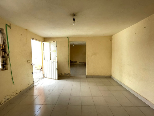 ¡vive O Invierte En Una Propiedad Con Alto Potencial En Ecatepec! Casa En Venta En Lazaro Cardenas, Ecatepec De Morelos