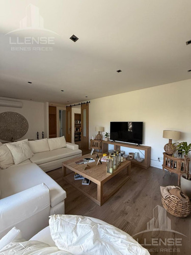 Casa 5 Ambientes Con Pileta En Venta - Fincas De Iraola I