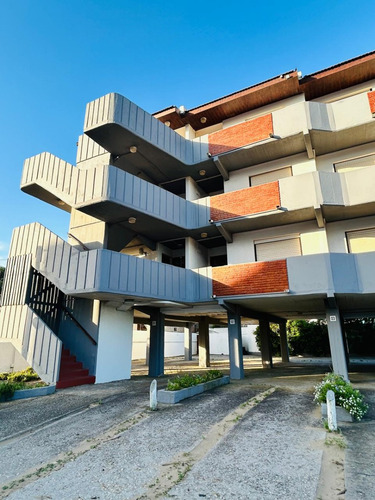 Departamento Villa Gesell - Almanzor - 135 Entre 1 Y Playa - Venta - Alici