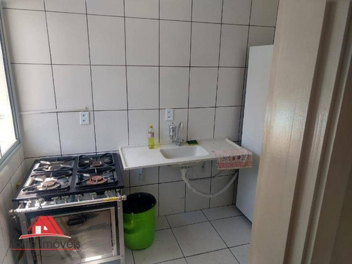 Apartamento Com 2 Quartos Amplos Em Condomínio Fechado Cg/ Rj - Ap0007
