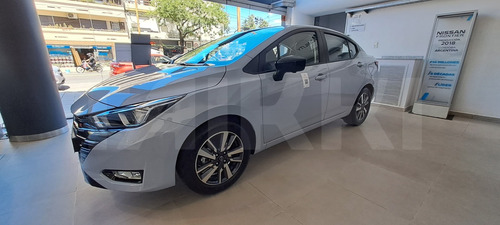 Nissan Versa 1.6 Sr Cvt