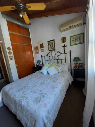 Imagen 8 de 14 de Casa En Venta Cond En Castelar Sur