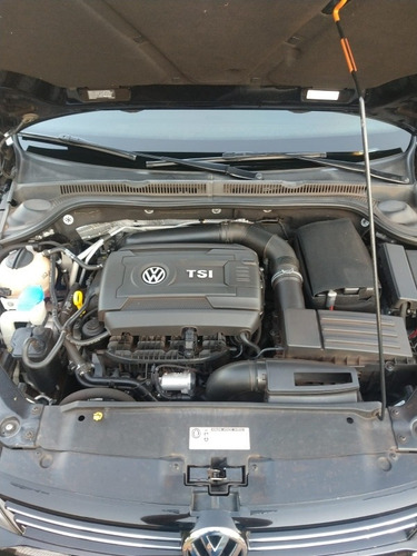 Volkswagen Jetta 2014 2.0 Tsi Highline 4p