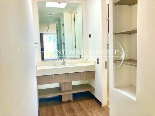 Casa 3d3b En Sector Residencial (10410)