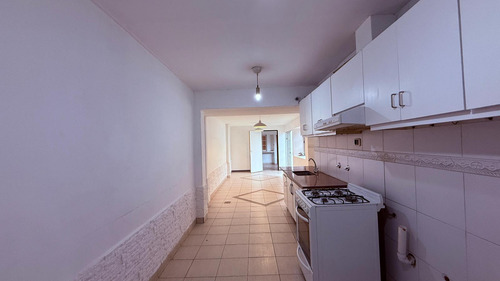 Casa De 3 Dormitorios En Santa Genoveva