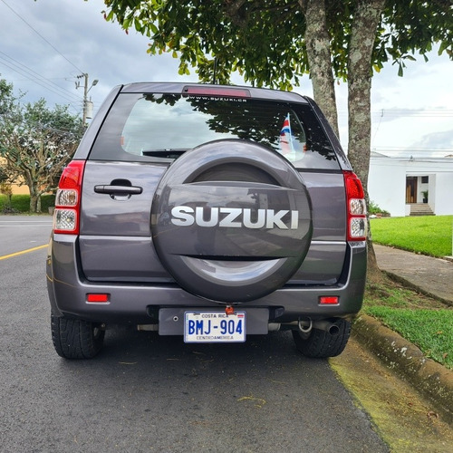Imagen 2 de 7 de Zusuki Grand Vitara Grand Vitara Vetrasa, Nacional