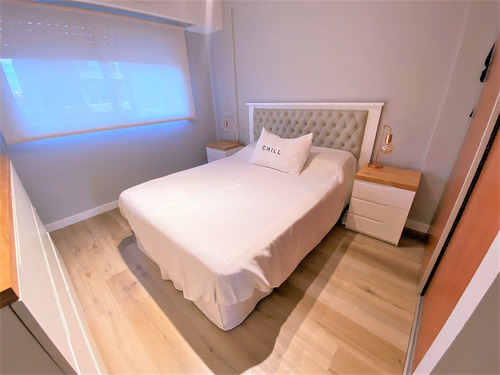 Venta Semipiso Con Balcon En Flores