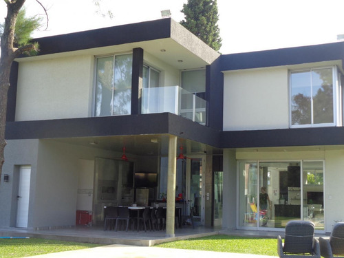 Imagen 15 de 30 de Excepcional Casa Barrio Privado De Palos Verdes- 3 Dormitorios- Piscina - Quincho