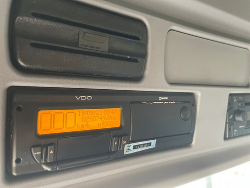 Imagem 12 de 13 de Mercedes Axor 2544 6x2 2018 C/retarder - Selectrucks