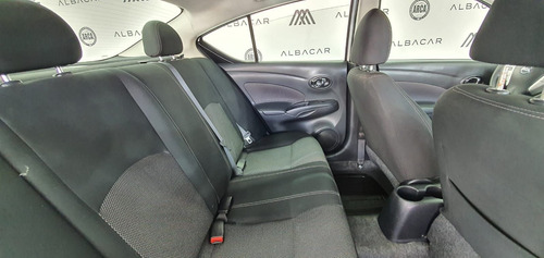 Imagen 13 de 15 de Nissan Versa 2018 1.6 Advance At
