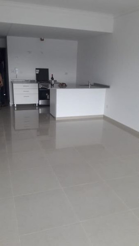 Imagen 3 de 14 de Venta De Departamento Monoambiente En Jose Leon Suarez.
